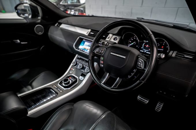 2025 Land Rover Range Rover Evoque