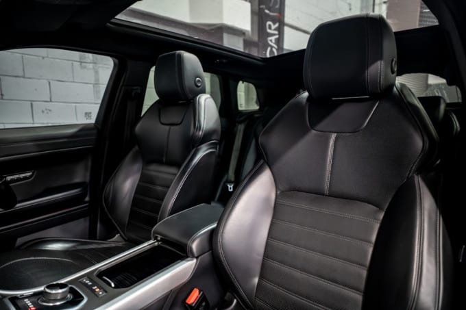 2025 Land Rover Range Rover Evoque