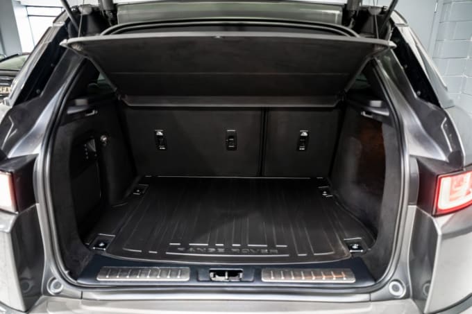 2025 Land Rover Range Rover Evoque