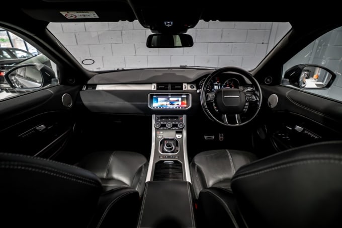 2025 Land Rover Range Rover Evoque