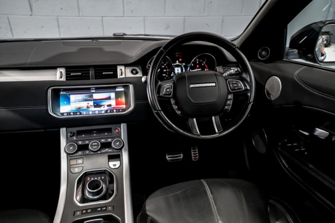 2025 Land Rover Range Rover Evoque