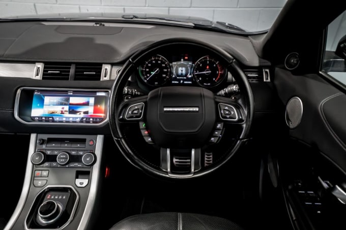 2025 Land Rover Range Rover Evoque