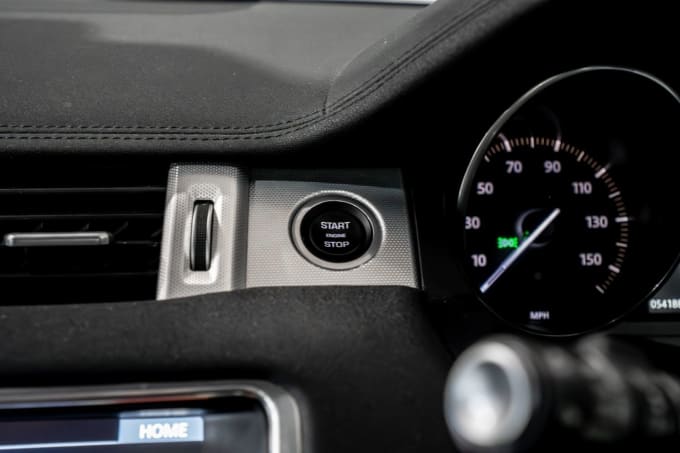 2025 Land Rover Range Rover Evoque