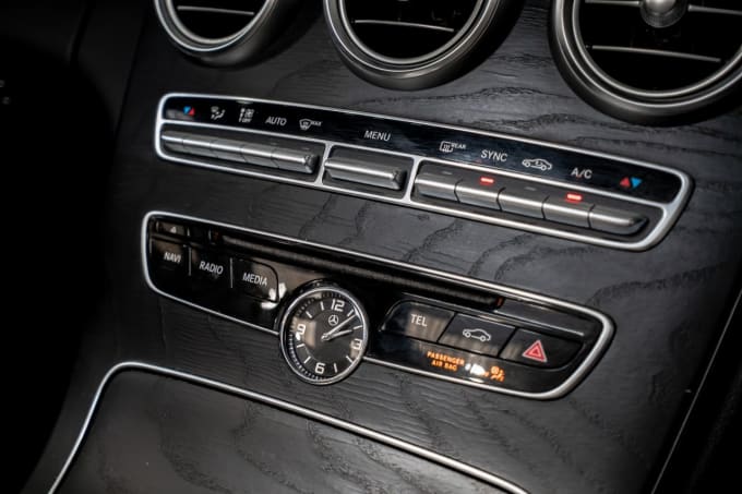 2025 Mercedes-benz C-class