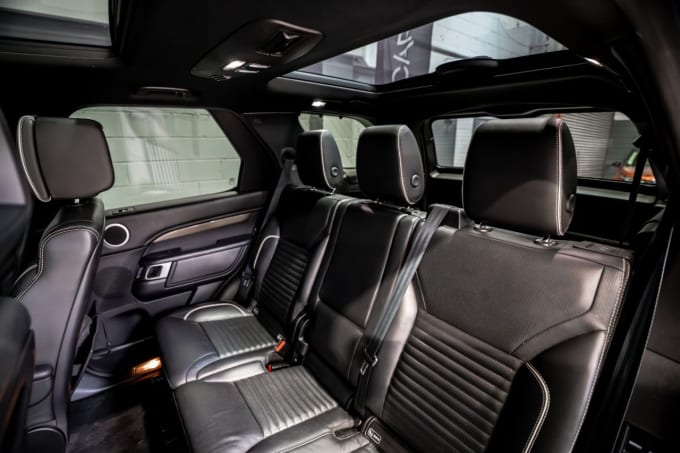 2025 Land Rover Discovery