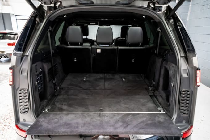 2025 Land Rover Discovery