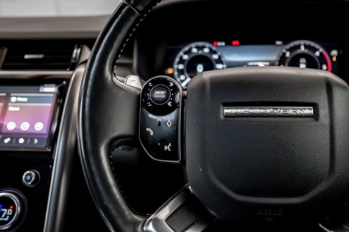 2025 Land Rover Discovery