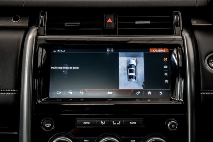 2025 Land Rover Discovery