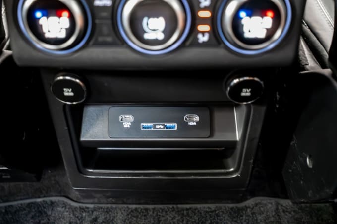 2025 Land Rover Discovery