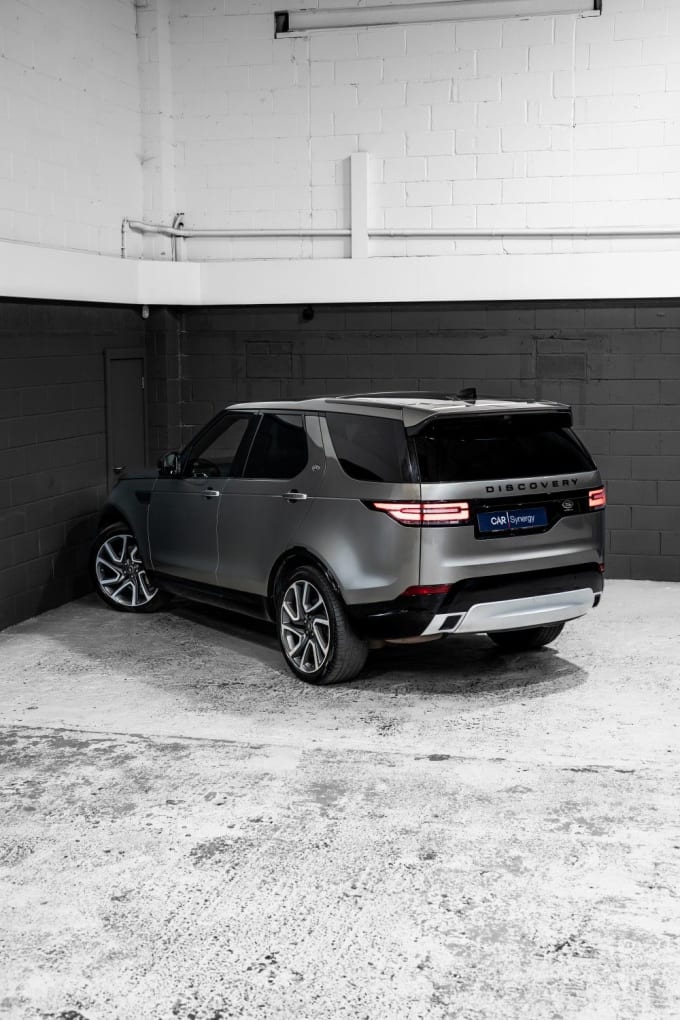2025 Land Rover Discovery