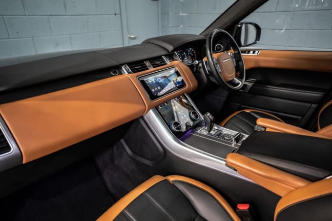 2025 Land Rover Range Rover Sport
