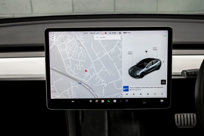2025 Tesla Model 3