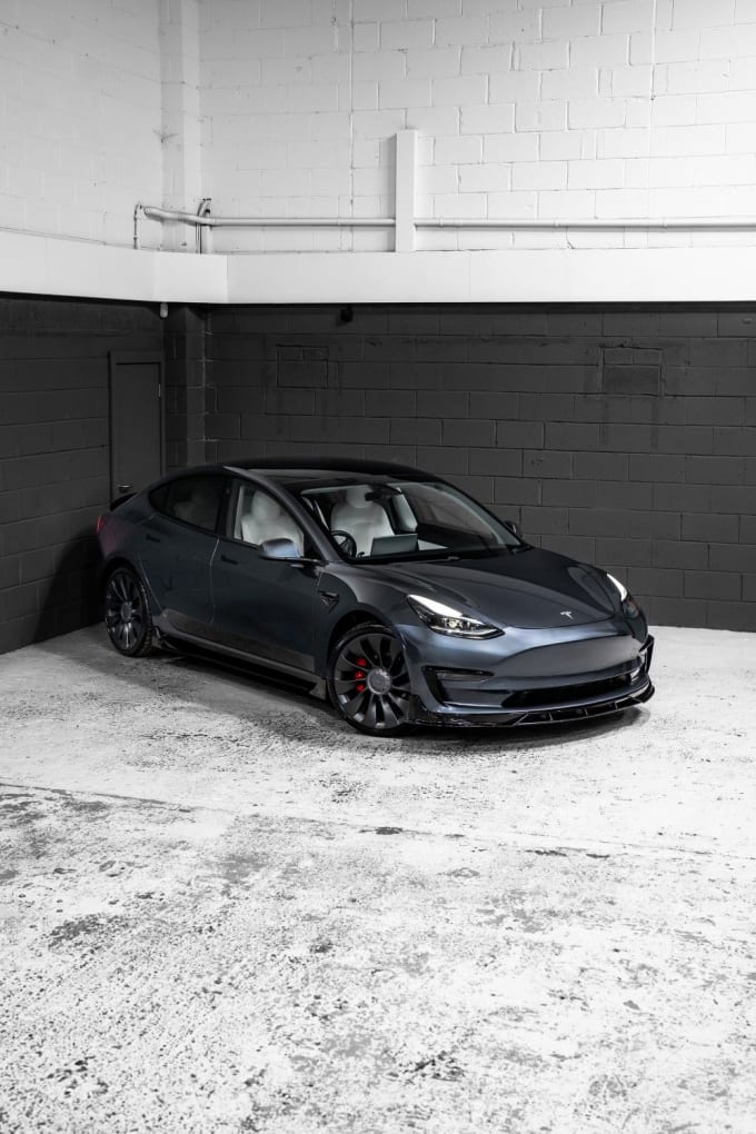 2025 Tesla Model 3