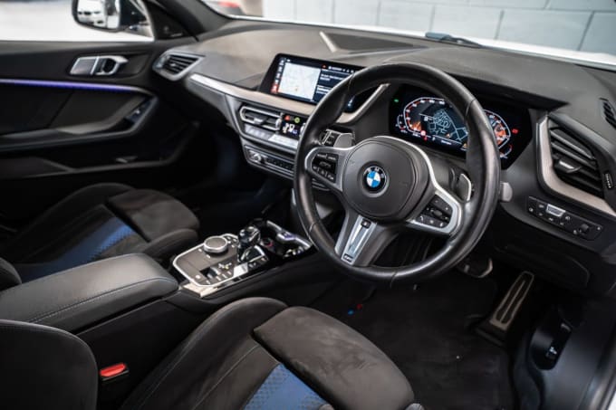 2025 BMW 1 Series