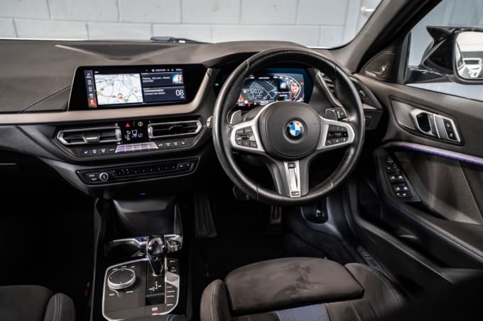 2025 BMW 1 Series