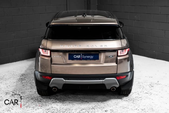 2025 Land Rover Range Rover Evoque