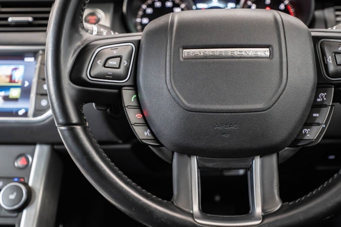 2025 Land Rover Range Rover Evoque