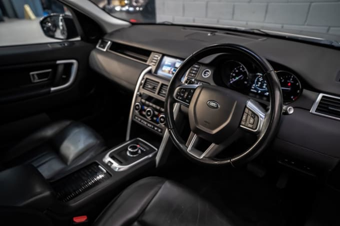 2025 Land Rover Discovery Sport