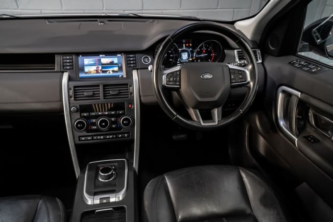2025 Land Rover Discovery Sport