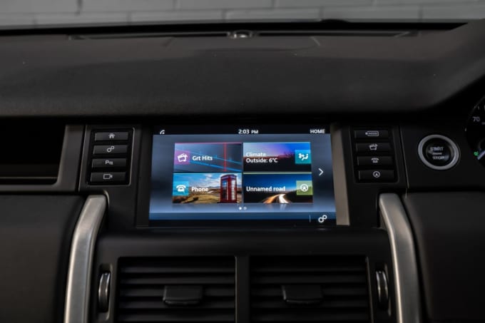 2025 Land Rover Discovery Sport