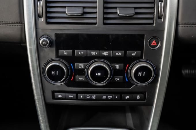 2025 Land Rover Discovery Sport