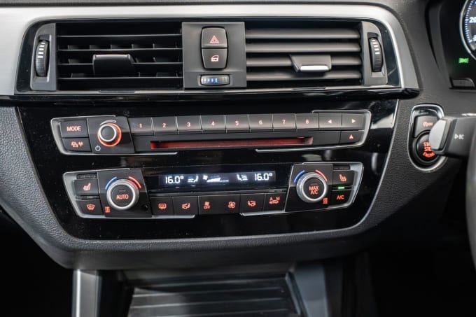 2025 BMW 1 Series