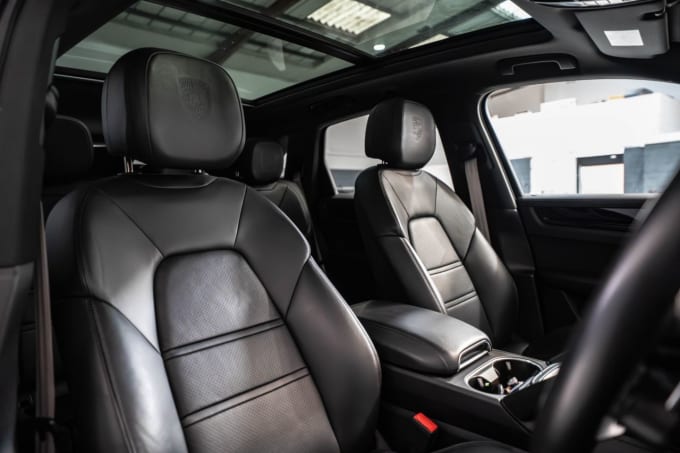2025 Porsche Cayenne