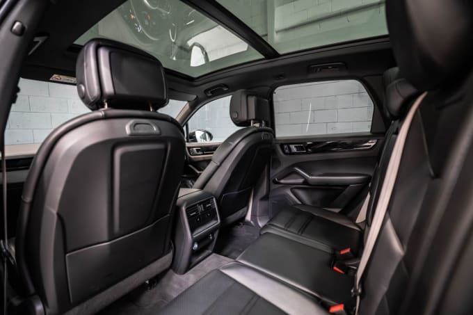 2025 Porsche Cayenne