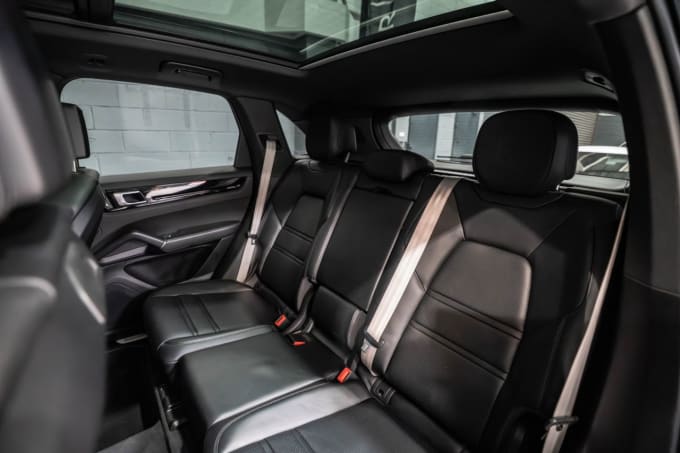 2025 Porsche Cayenne
