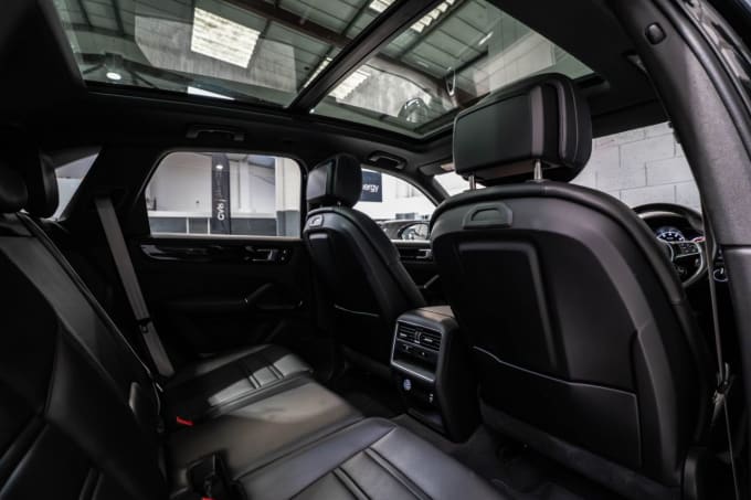2025 Porsche Cayenne