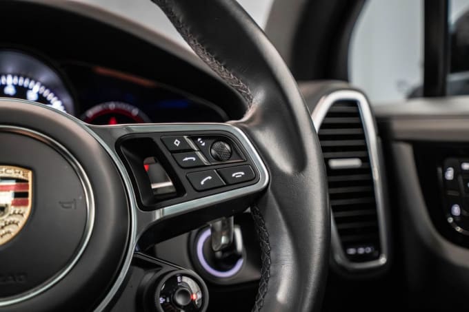2025 Porsche Cayenne