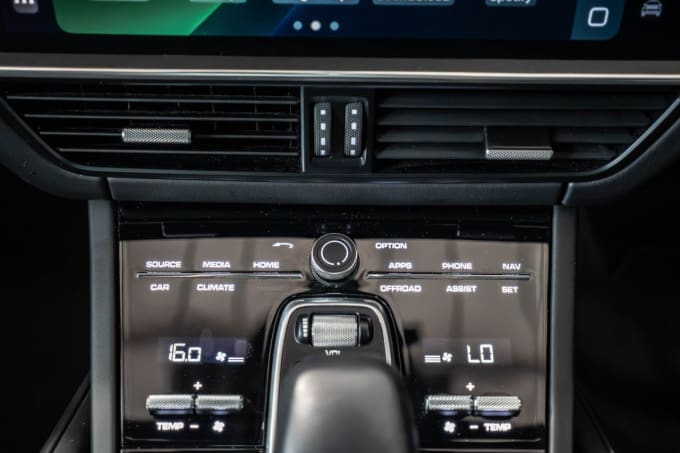 2025 Porsche Cayenne