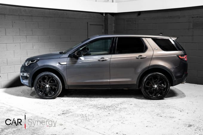 2025 Land Rover Discovery Sport