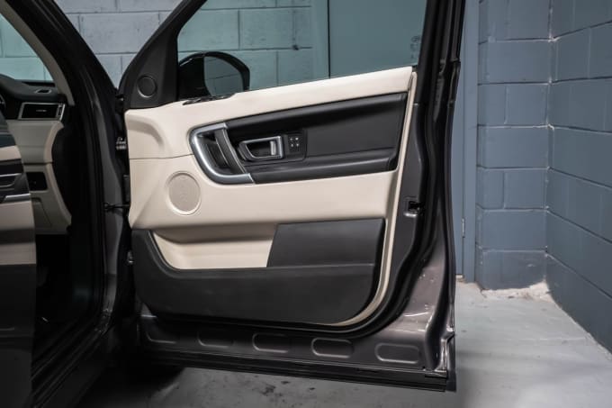 2025 Land Rover Discovery Sport