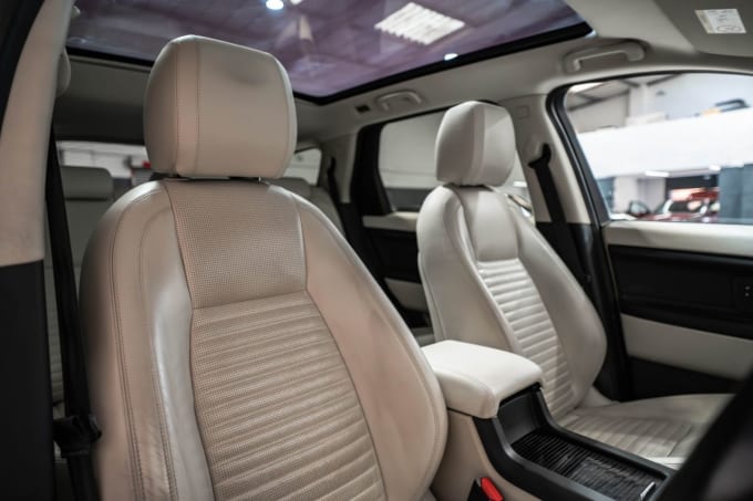 2025 Land Rover Discovery Sport