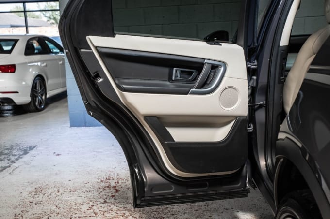2025 Land Rover Discovery Sport