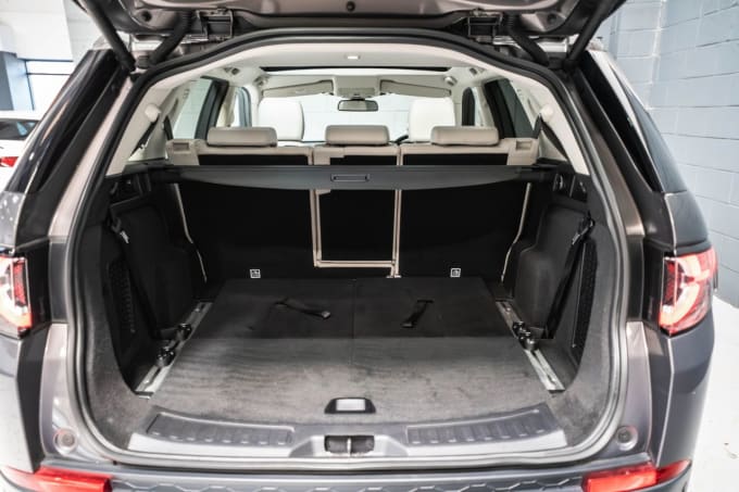 2025 Land Rover Discovery Sport