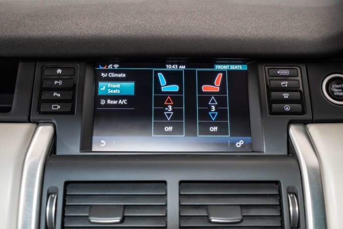 2025 Land Rover Discovery Sport