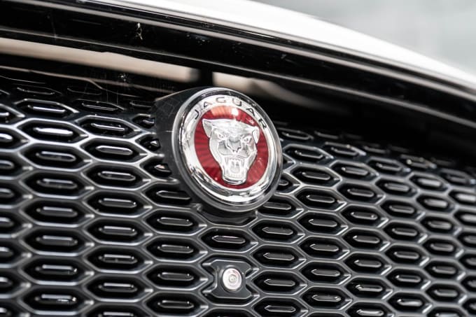 2025 Jaguar I-pace