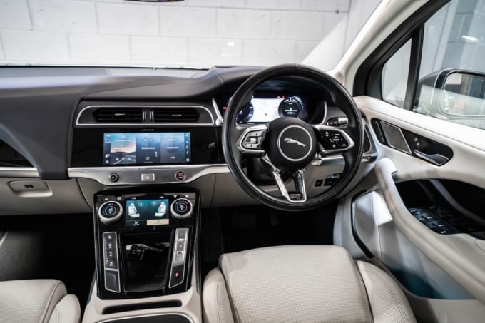 2025 Jaguar I-pace