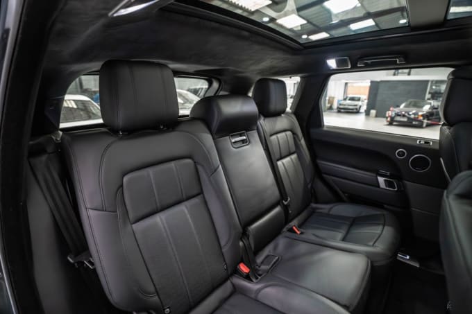 2025 Land Rover Range Rover Sport
