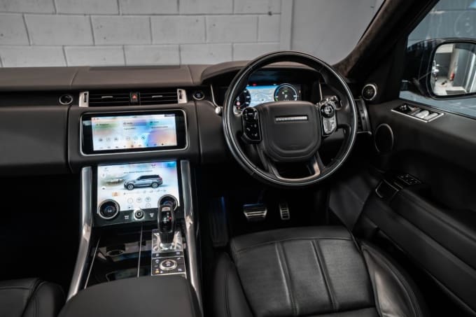2025 Land Rover Range Rover Sport