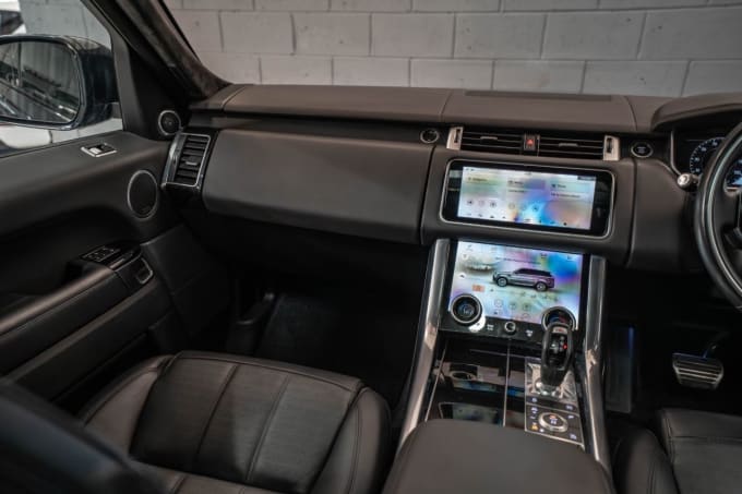 2025 Land Rover Range Rover Sport