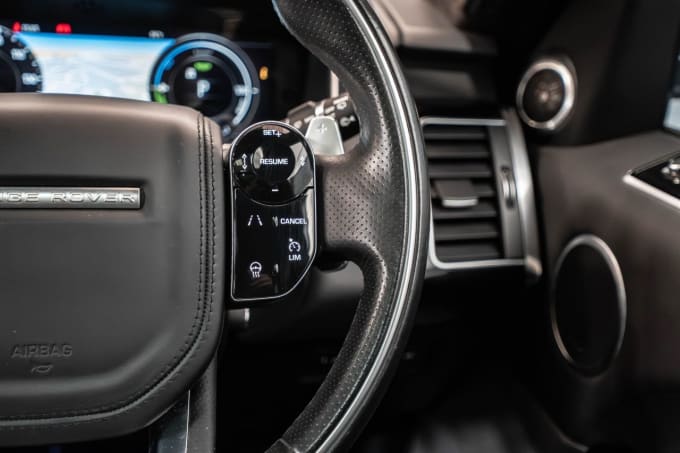 2025 Land Rover Range Rover Sport