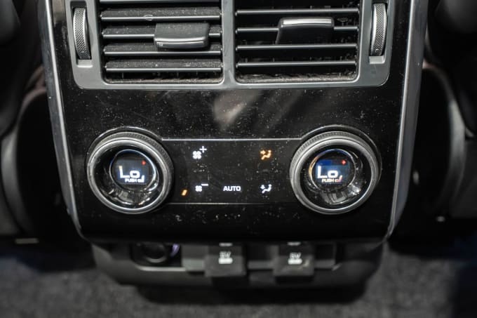 2025 Land Rover Range Rover Sport