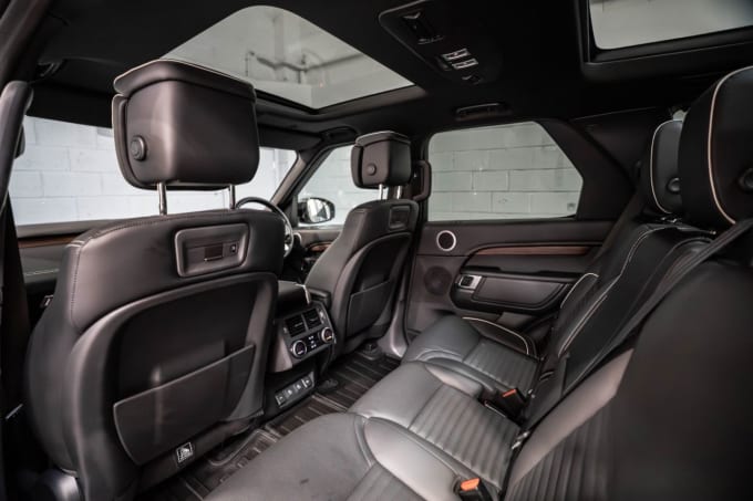 2025 Land Rover Discovery