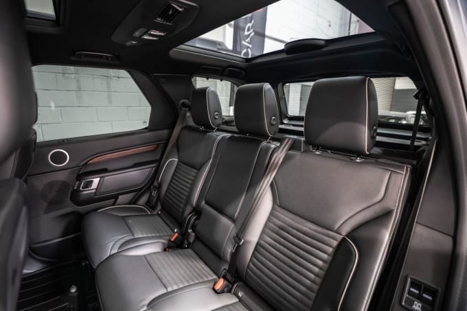 2025 Land Rover Discovery