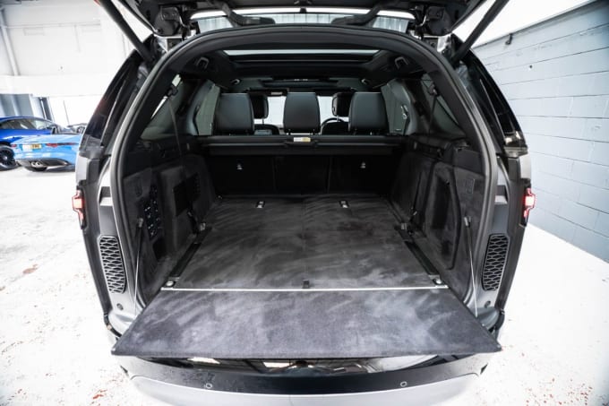 2025 Land Rover Discovery