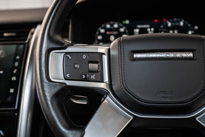 2025 Land Rover Discovery