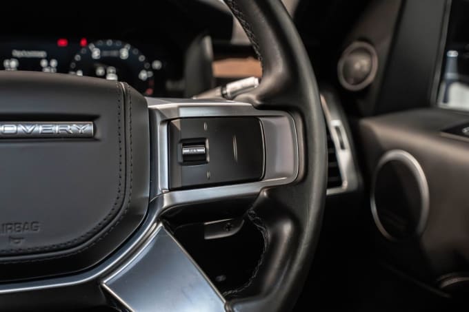 2025 Land Rover Discovery